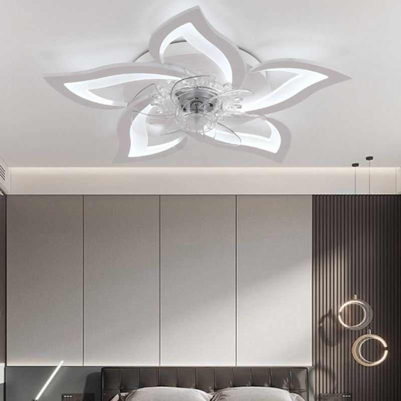 Hana Ventilateur de Plafond Lumineux en forme de Fleur, 2 Couleurs, D65CM