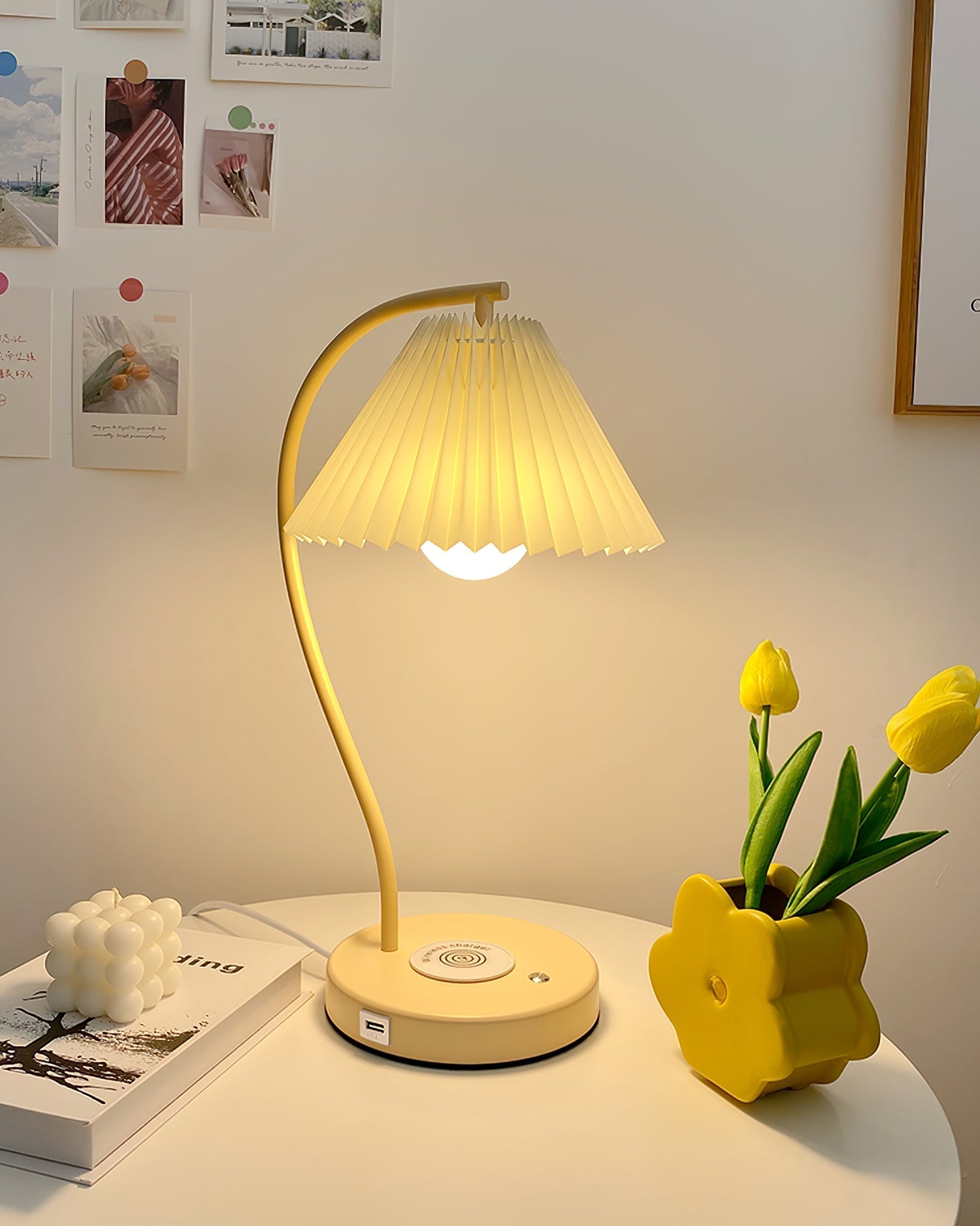 Ozawa Lampe de Table Plissé Nordique, Métal/Fibre, Blanc/Jaune, Salon